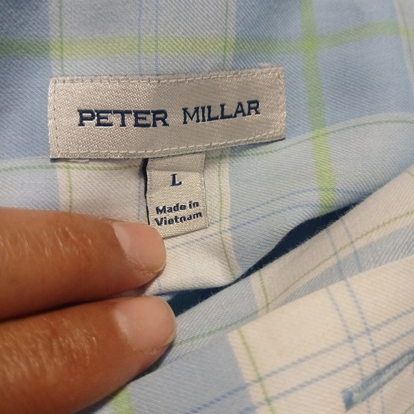 Men's Blue and White Checkered Shirt - Picture 11 of 11